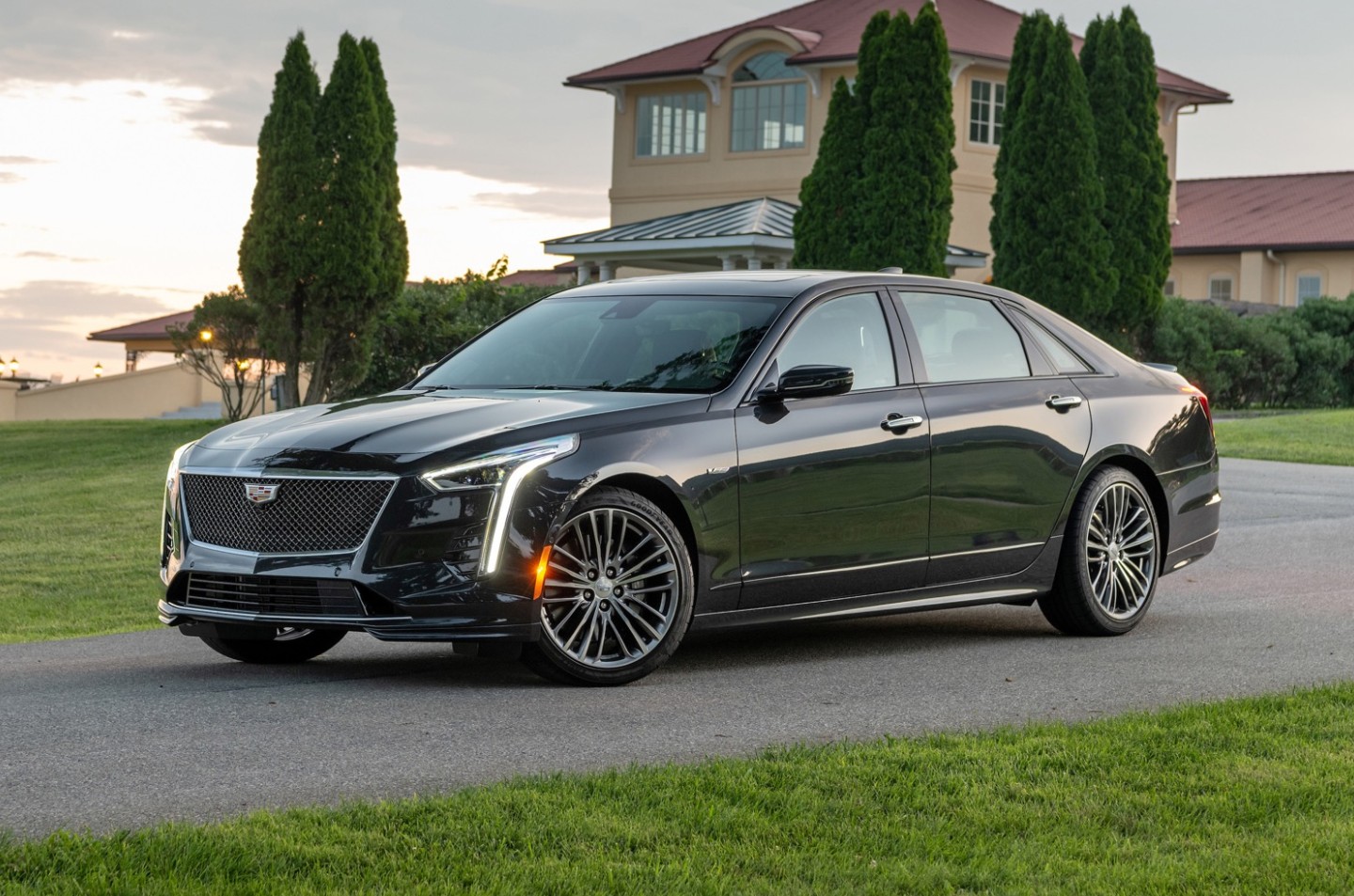 New 2027 Cadillac CT6-V Redesign
