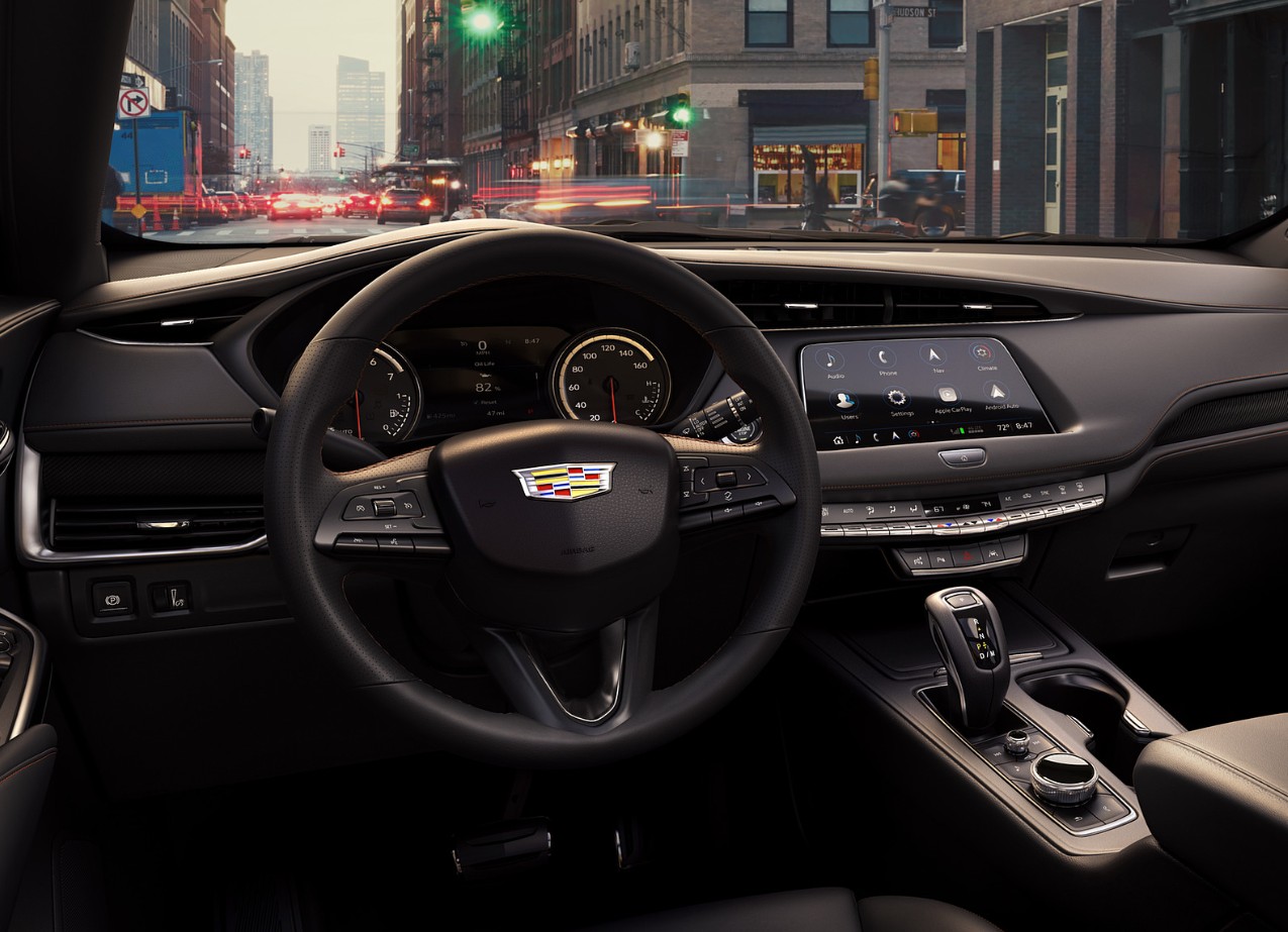 2027 Cadillac XT4 Interior