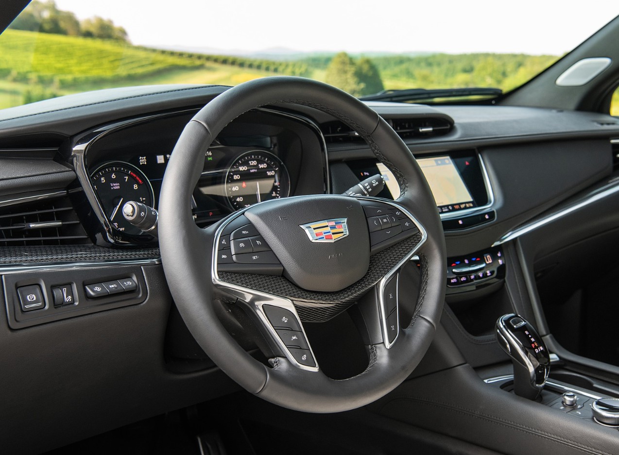 2027 Cadillac XT5 Interior